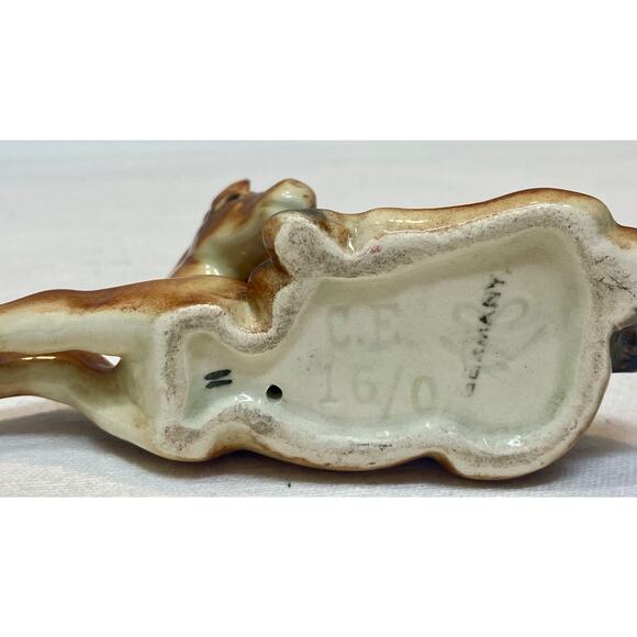 Goebel Laying Horse Colt Foal Figurine 4.25" TMK 1 Incised Bee Nativity Germany - Picture 12 of 14